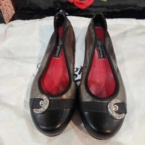 Brighton metallic gold and black flats size 6.5  Baby